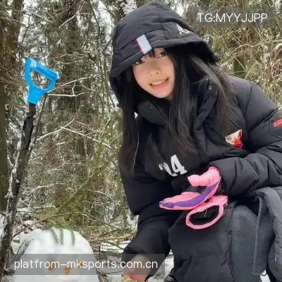 贺盼嘉